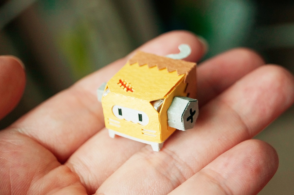 はこねこ フランケンシュタイン イエロー