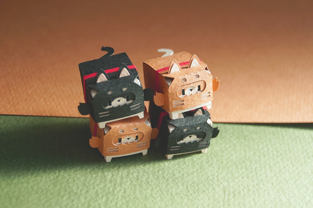 はこねこ いぬ ちゃいろ