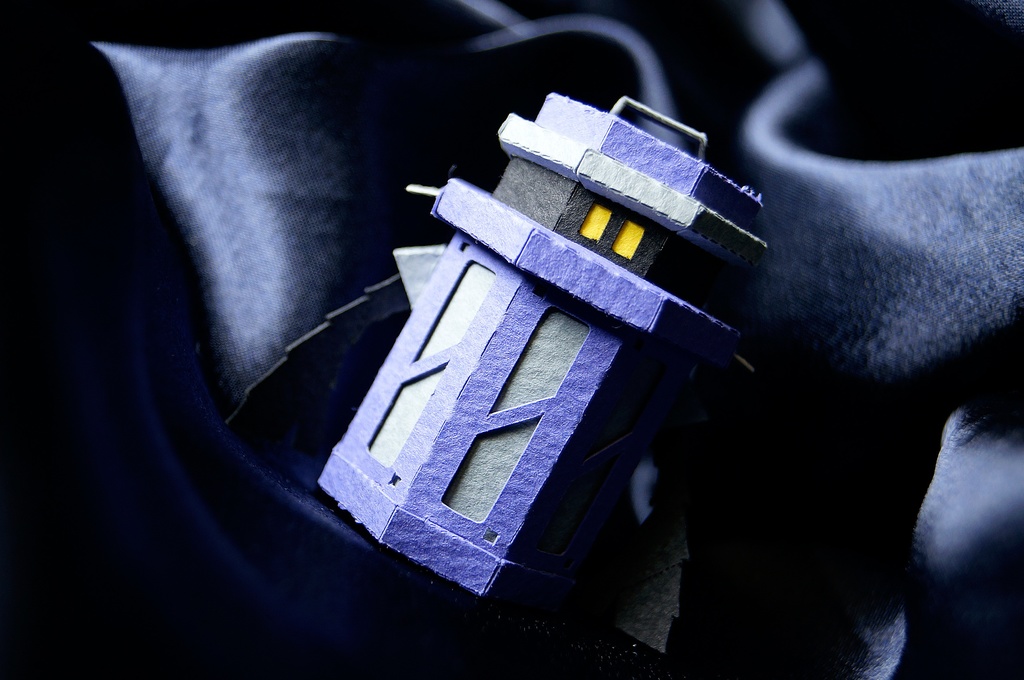 【ゴミ箱型ペーパークラフト】アクタ NO.002