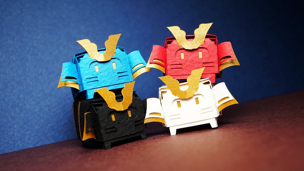 はこねこ よろいかぶと しろ