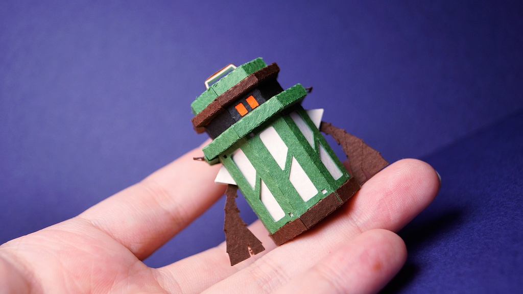 【ゴミ箱型ペーパークラフト】アクタ NO.005