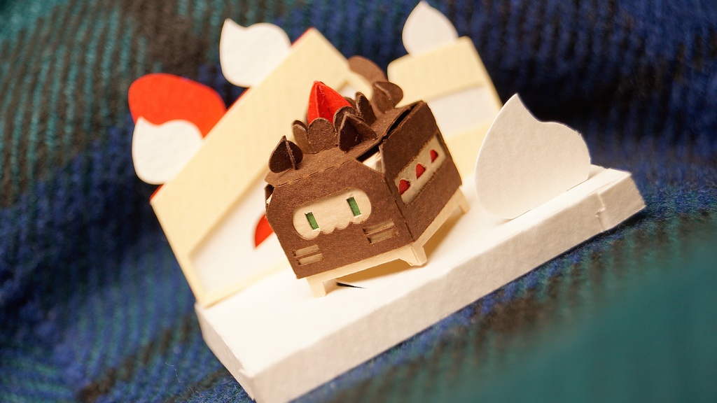はこねこ　ケーキ　チョコ