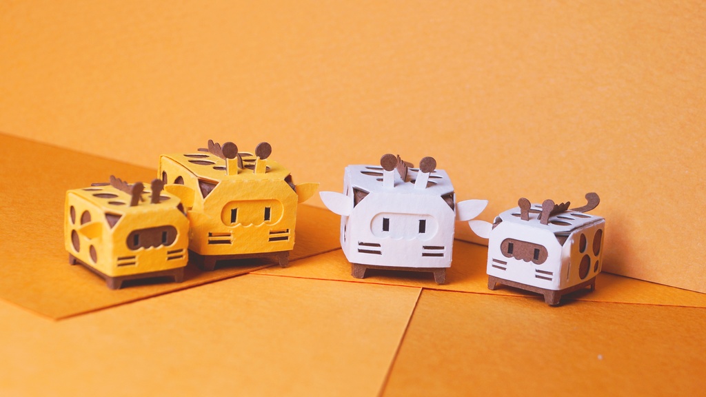 はこねこ キリンのおやこ しろ