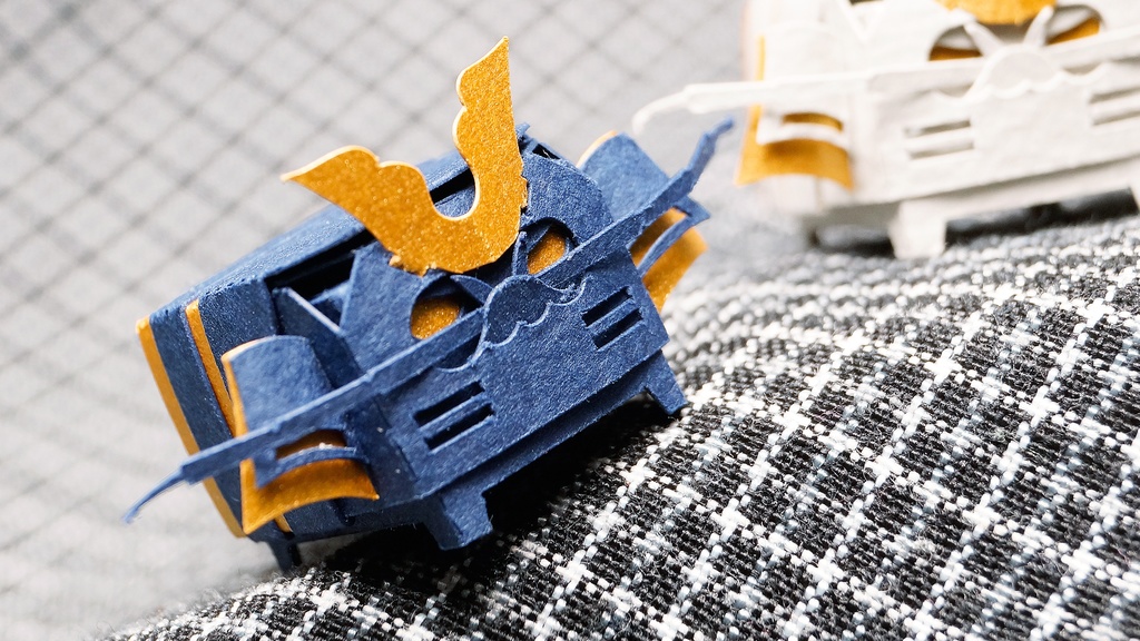 はこねこ よろいかぶとオオグソクムシ あいいろ