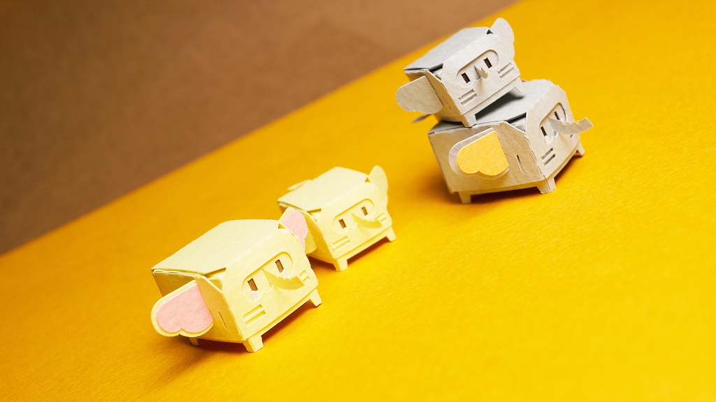 はこねこ ゾウのおやこ きいろ