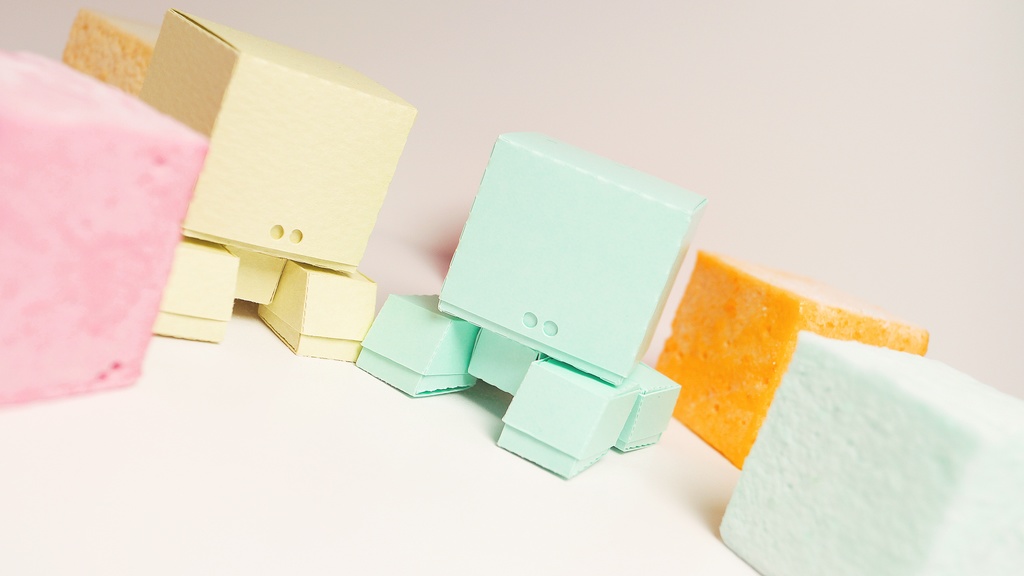 もヴゅ NO.2【ギモーヴ型ペーパークラフト】