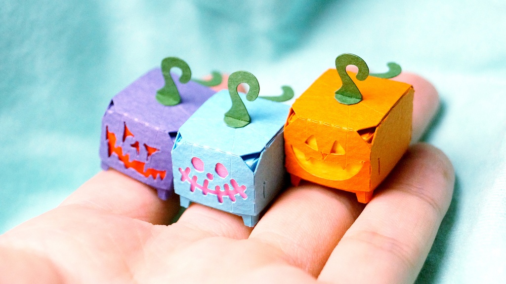 はこねこ ジャック・オ・ランタン むらさき