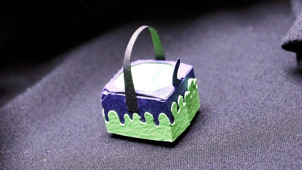 はこねこ まじょのなべ グリーン