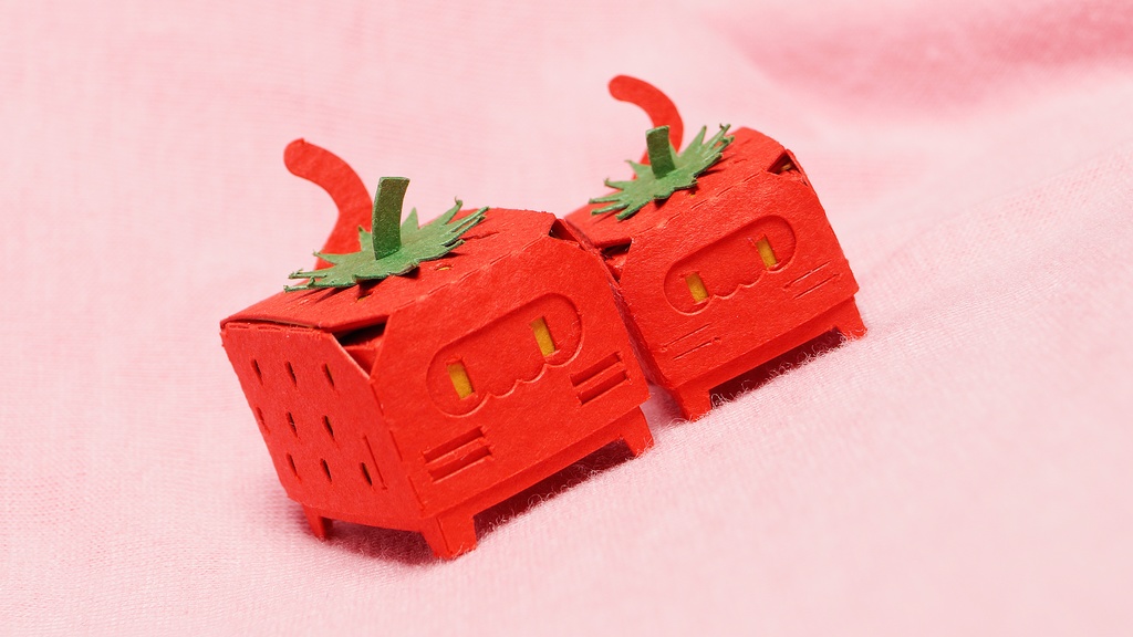 はこねこ いちごのおやこ