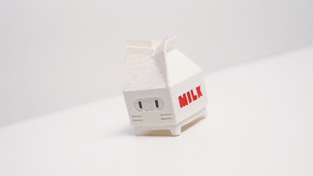 はこねこ ぎゅうにゅうパック しろあか