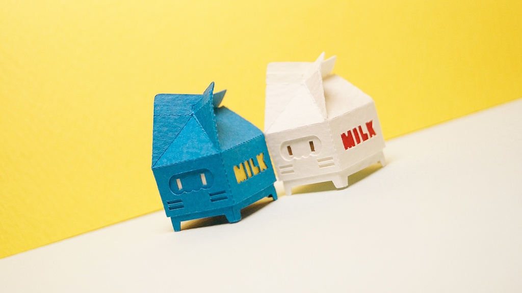 はこねこ ぎゅうにゅうパック あおきいろ