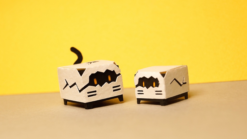 はこねこ なにかのたまごのおやこ