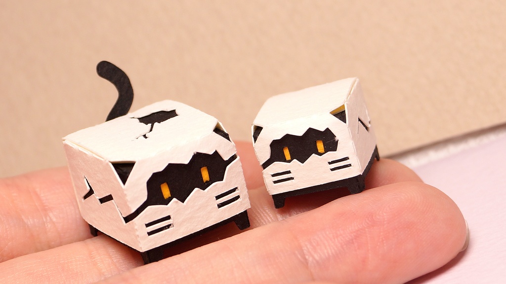 はこねこ なにかのたまごのおやこ