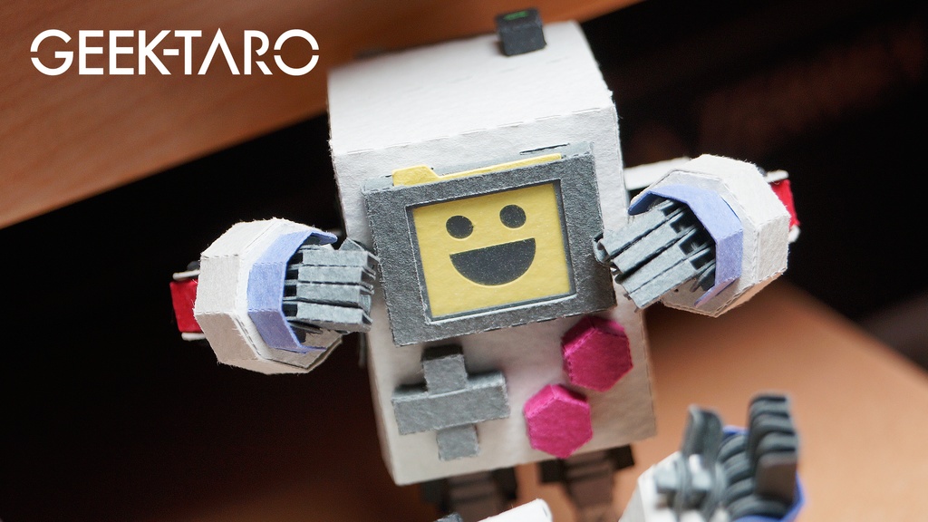 【ゲーム機型ペーパークラフト】GEEK-TARO(ギーク太郎)