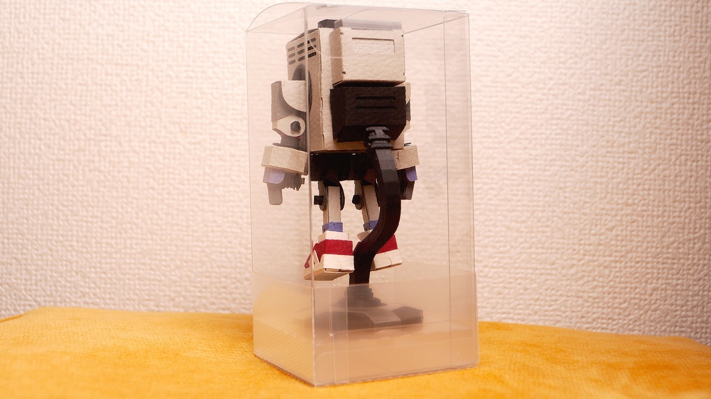 【ゲーム機型ペーパークラフト】GEEK-TARO(ギーク太郎)