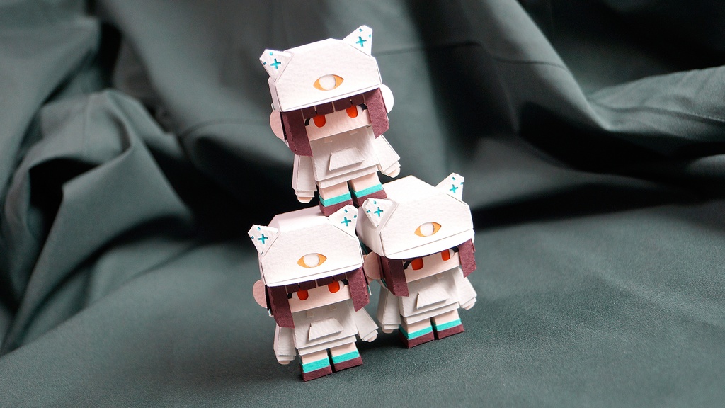 【ミカちゃん型ペーパークラフト】メチャミカ MIKA-3