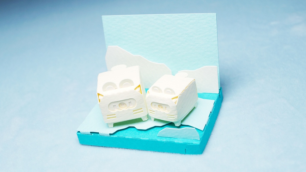 はこねこ　しろくまのおやこ　バニラ