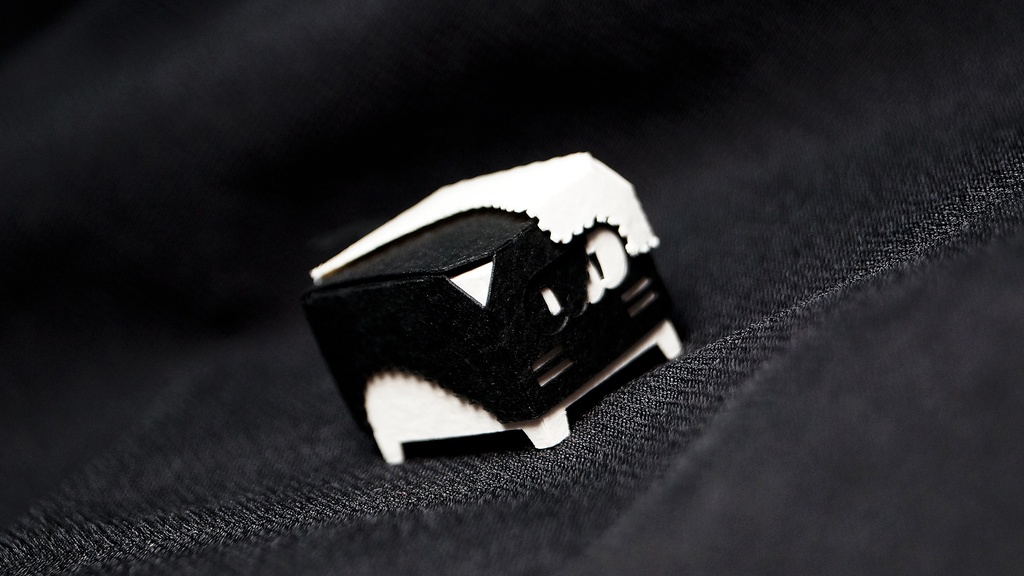 はこねこ つぎはぎ くろしろ