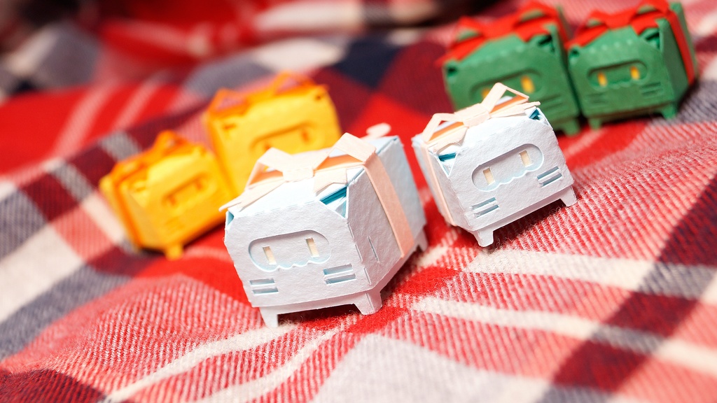 はこねこ りぼんのおやこ きいろオレンジ