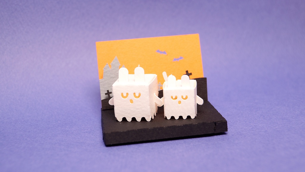 はこねこ うさおばけのおやこ