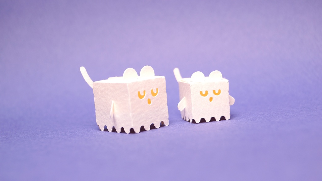 はこねこ くまおばけのおやこ