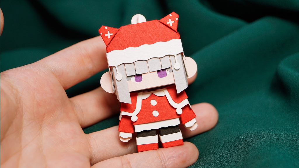 メチャミカ サンタクロース-1【ミカちゃん型ペーパークラフト】