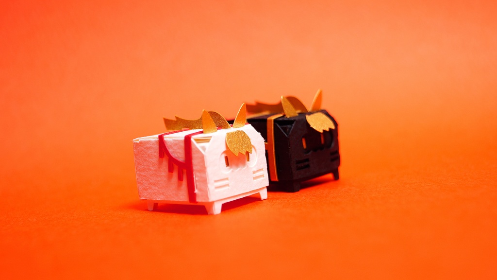 はこねこ おめでたいうま くろ