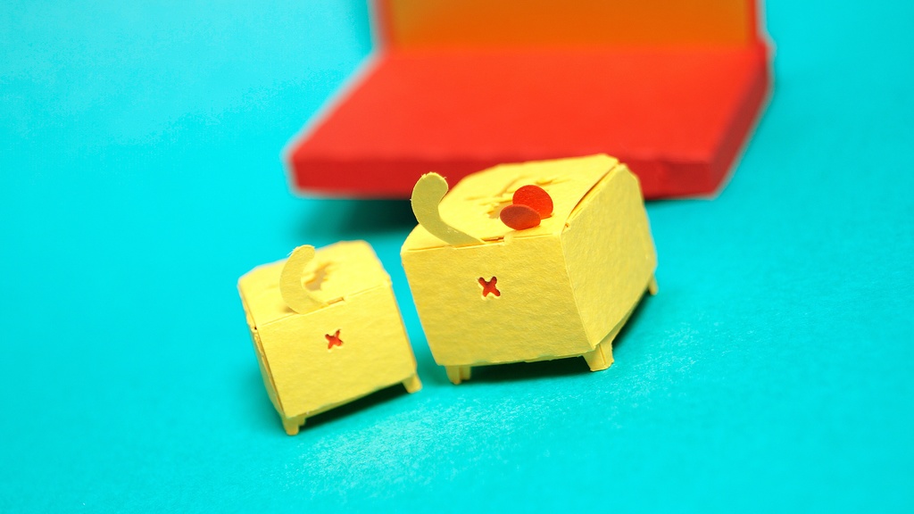 はこねこ おめでたいたまごやきのおやこ