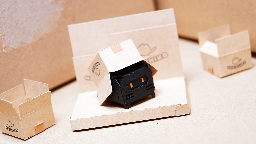 はこねこ ダンボールつむり くろ