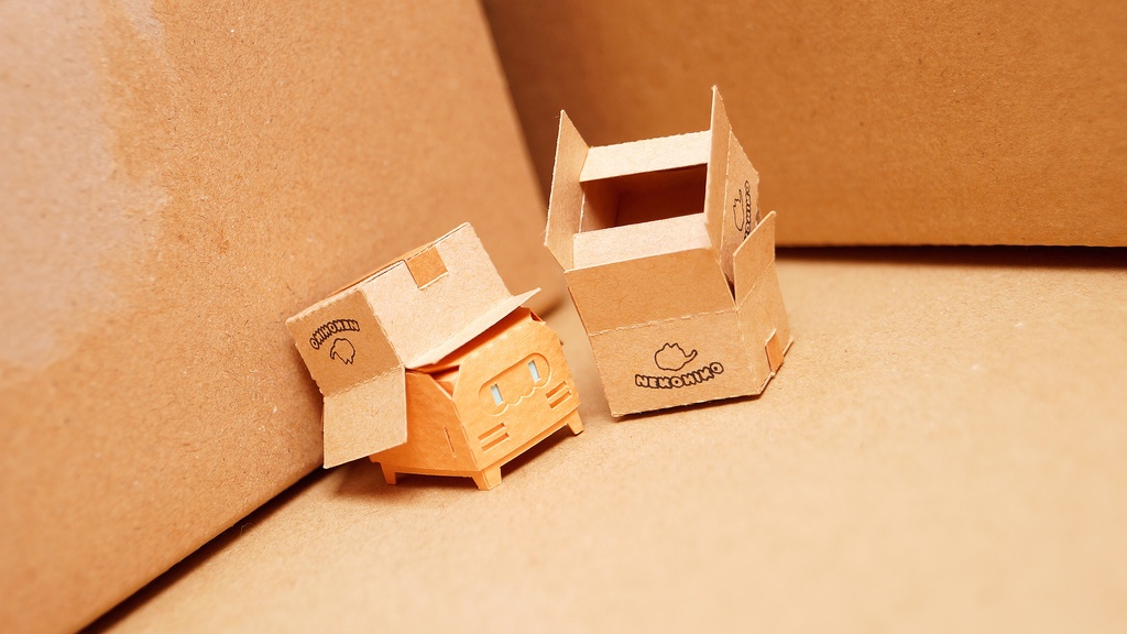 はこねこ ダンボールつむり ひだまり