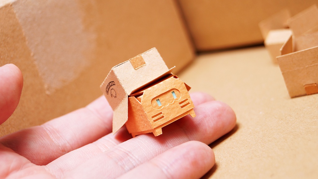 はこねこ ダンボールつむり ひだまり