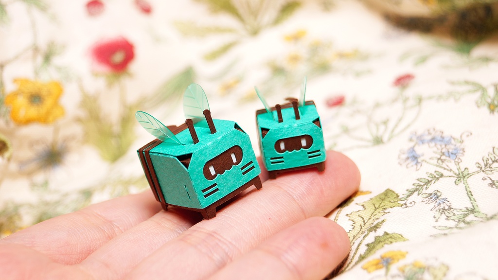 はこねこ みつばちのおやこ チョコミント