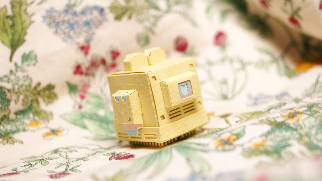 くまこむ No.3【くまコンピュータ型メカペーパークラフト】