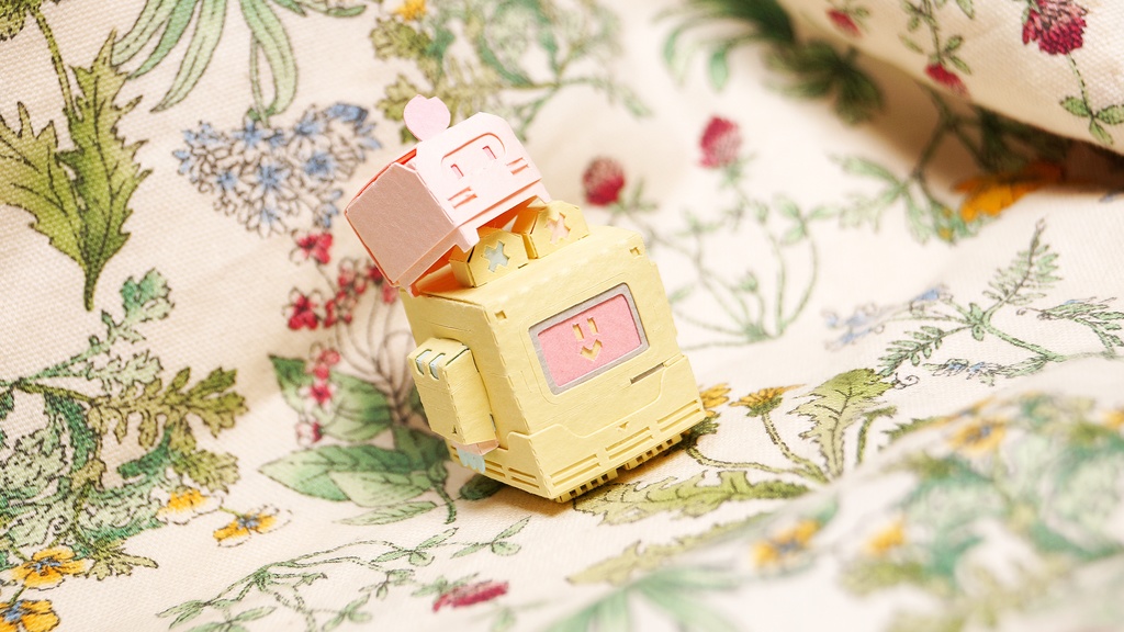 くまこむ No.3【くまコンピュータ型メカペーパークラフト】