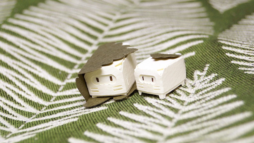 はこねこ かしわもちのおやこ しろ