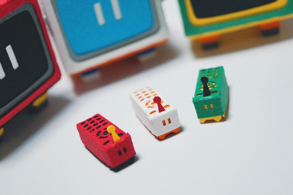 テレコ NO.002(ペーパークラフト)