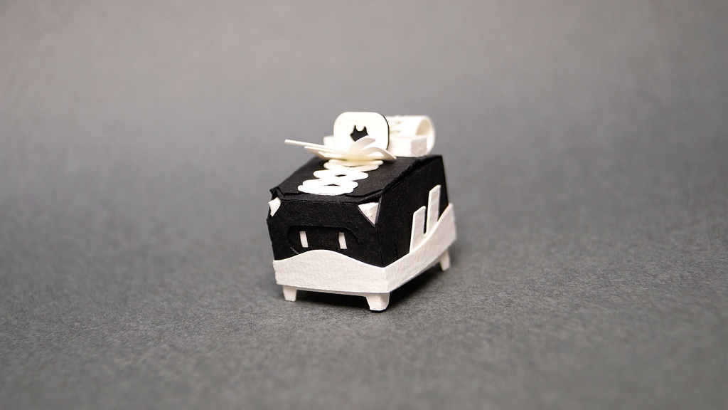 はこねこ　スニーカー　BLACK×WHITE