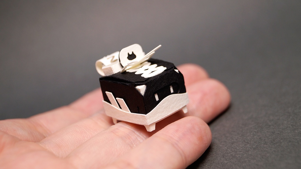 はこねこ スニーカー BLACK×WHITE