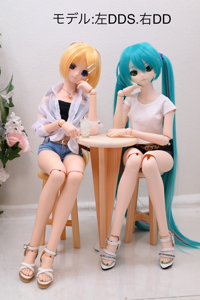 カフェテーブル