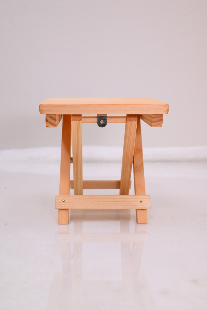 折りたたみスツール