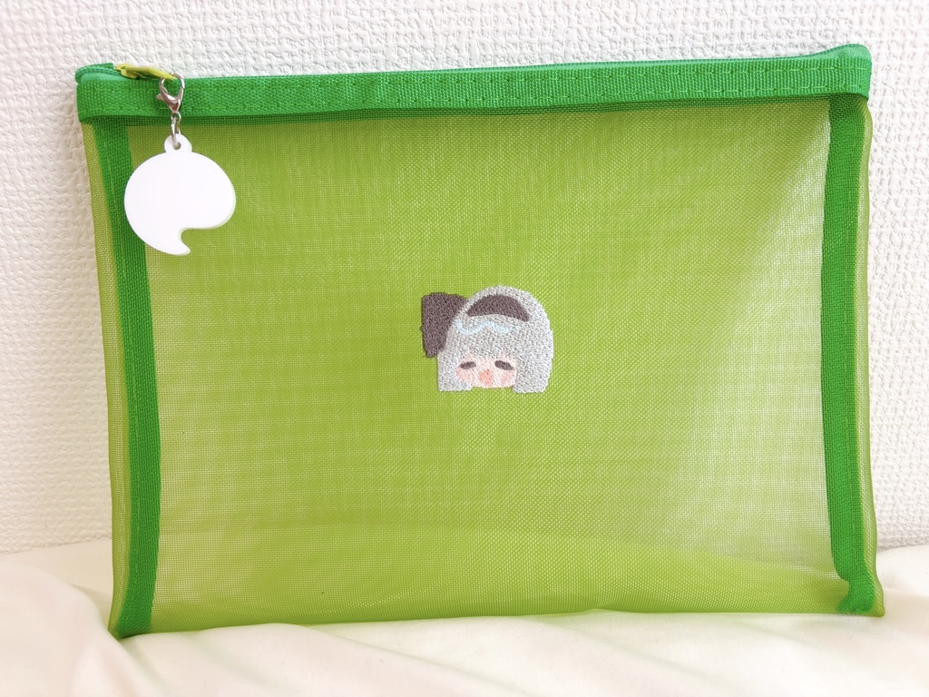 【秋例12新作】刺繍入りメッシュポーチ