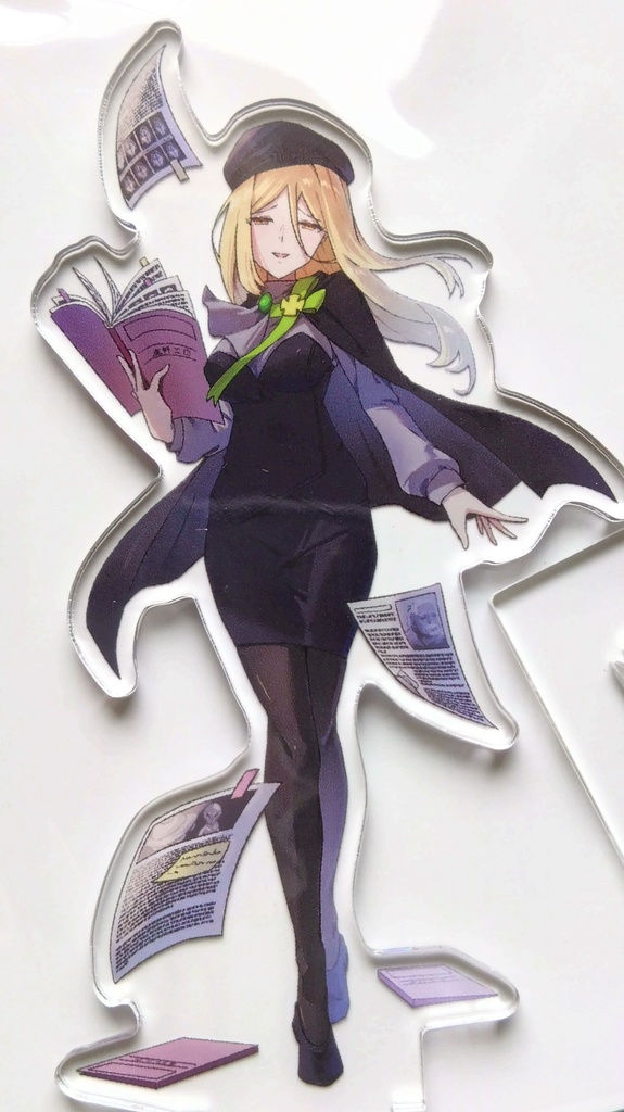 鷹野三四　三佐衣装アクスタ