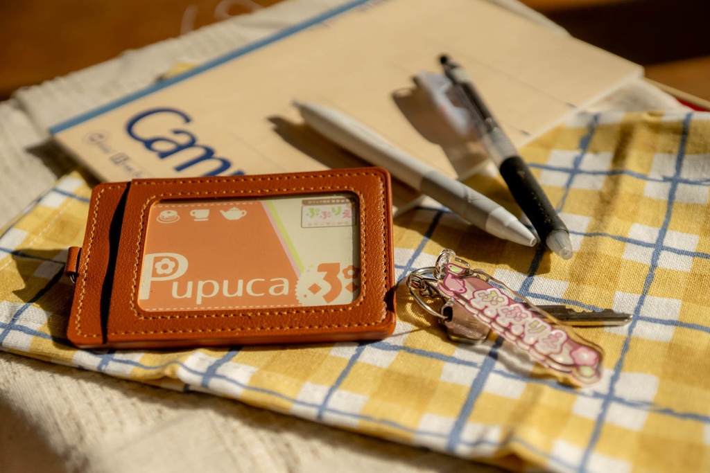 ぷぷりえふぁんくらぶアクキー&Pupucaステッカー