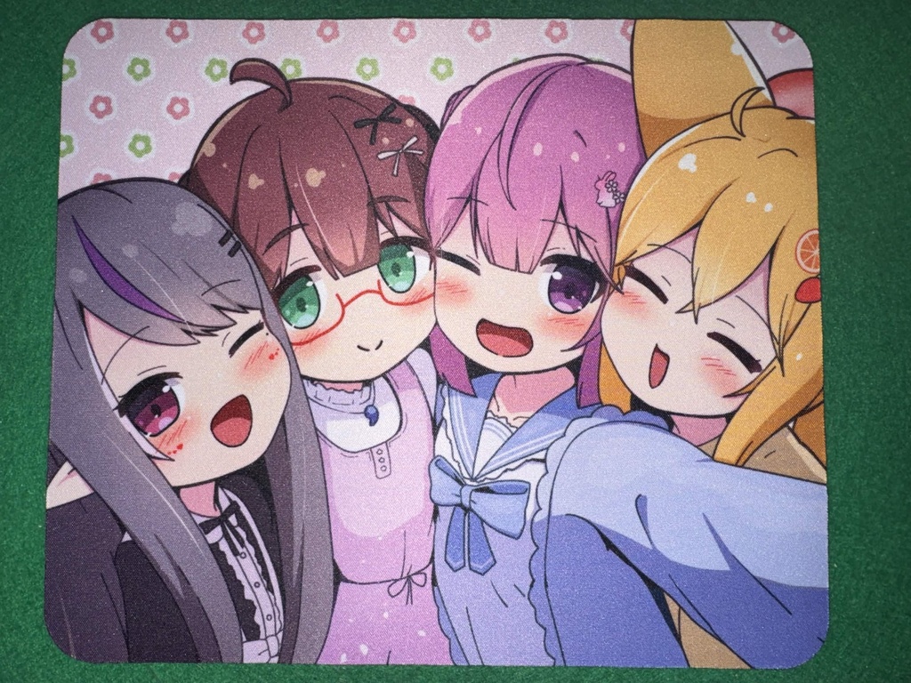 【予約商品】ぷぷりえむぎゅっとマウスパッド