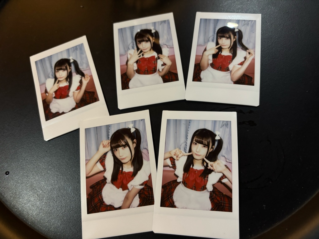 落書きチェキ 赤チェックメイド 1枚