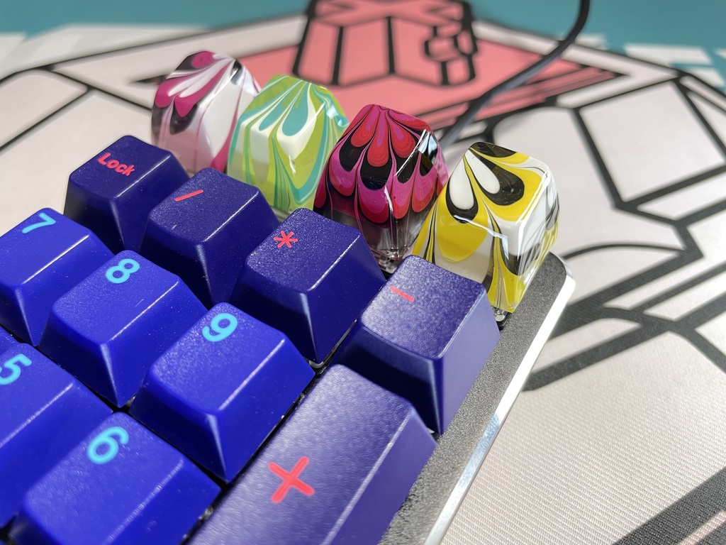 トリコマーブルキーキャップ(黄、黒、白)