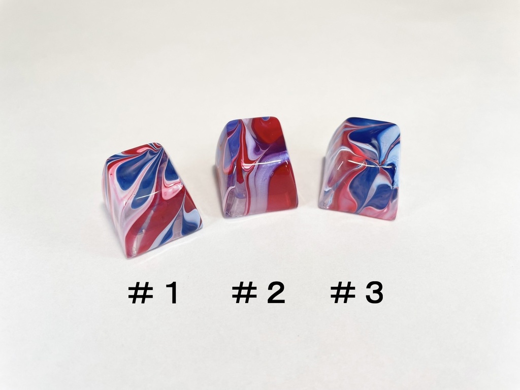 トリコマーブルキーキャップ(白、赤、青)