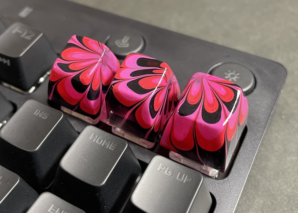 トリコマーブルキーキャップvol.1_R2(黒、赤、ピンク)