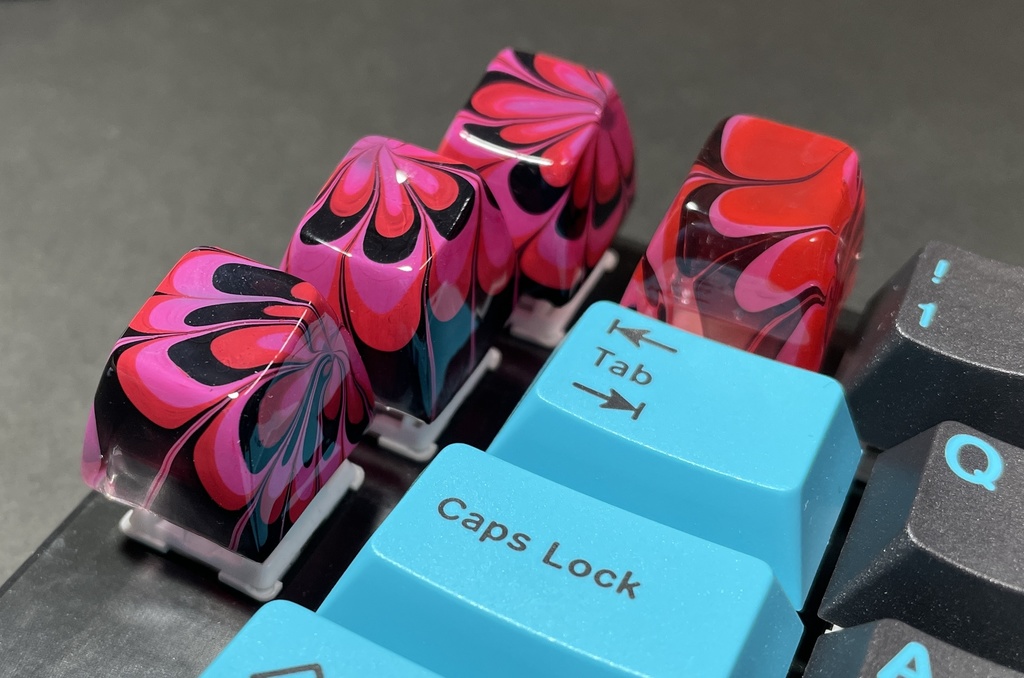 トリコマーブルキーキャップvol.1_R2(黒、赤、ピンク)