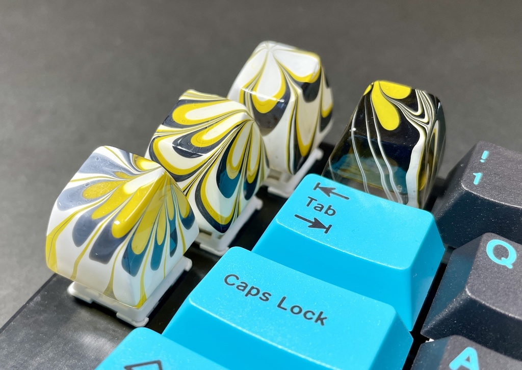 トリコマーブルキーキャップvol.1_R2(黄、黒、白)